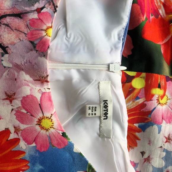 Cute floral dress | Koton brand | Would fit if you’re size is 38/40 - Picture 2 of 3